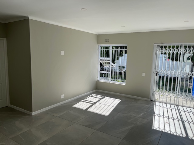 To Let 2 Bedroom Property for Rent in Plattekloof Glen Western Cape